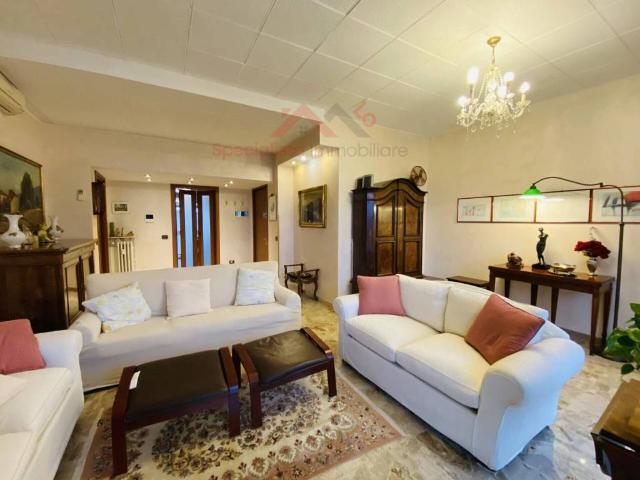 Appartamento in vendita a Arnate, Gallarate