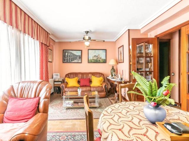 Appartamento in vendita a Caiello, Gallarate