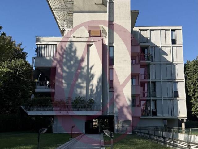 Appartamento in vendita a Gallarate, Lombardia