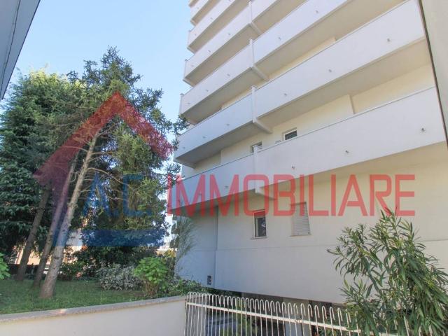 Appartamento in vendita a Centro, Gallarate