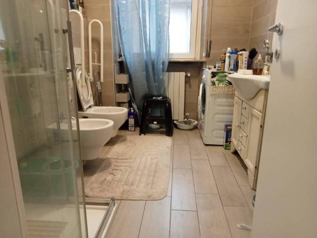 Appartamento in vendita a Gallarate, Lombardia