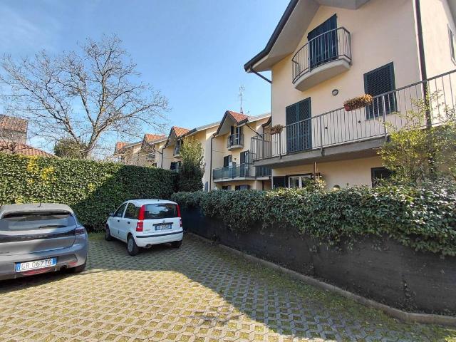 Appartamento in vendita a Arnate, Gallarate