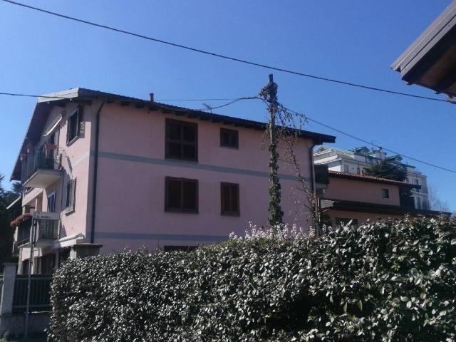 Appartamento in vendita a Gallarate, Lombardia