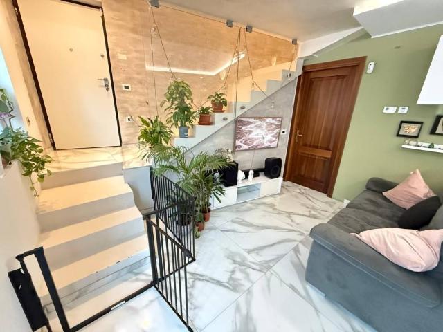 Appartamento in vendita a Gallarate, Lombardia