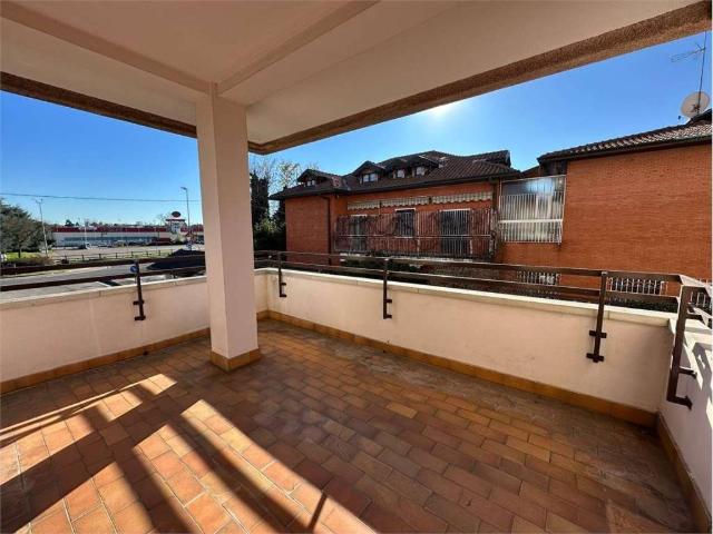 Appartamento in vendita a Gallarate, Lombardia