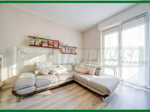 Appartamento in vendita a Ronchi, Gallarate