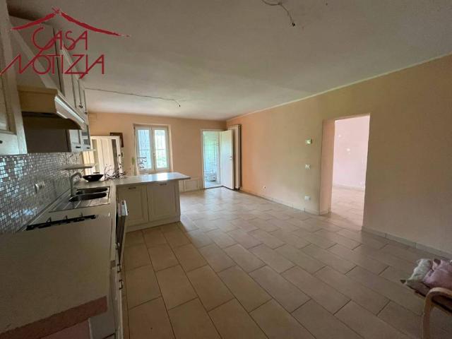 Appartamento in vendita a Unione Comuni Garfagnana, Gallicano