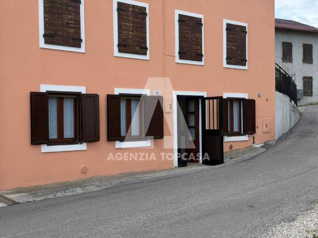Appartamento in vendita a Gallio, Veneto