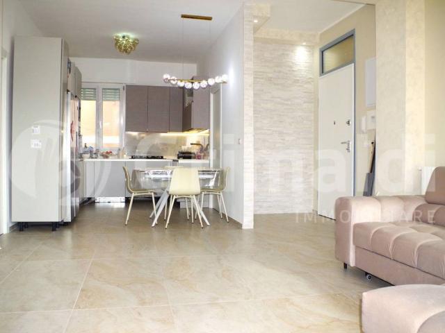 Appartamento in vendita a Puglia, Lecce