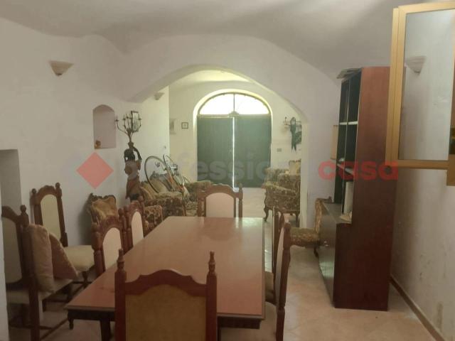 Appartamento in vendita a Galluccio, Campania