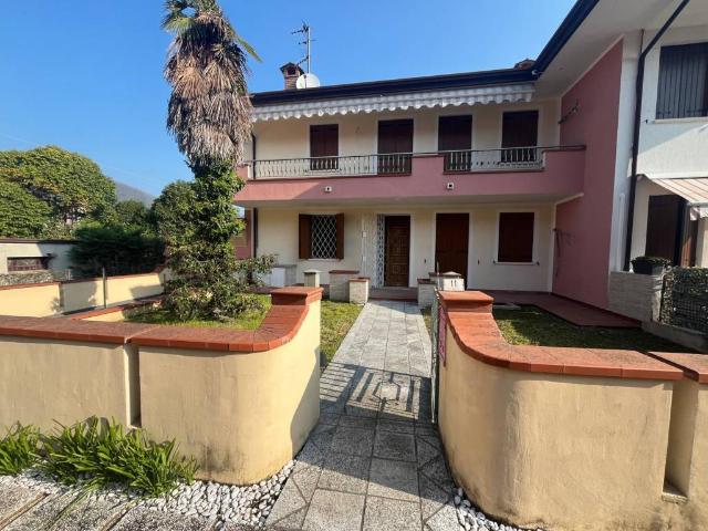 Appartamento in vendita a Galzignano Terme, Veneto