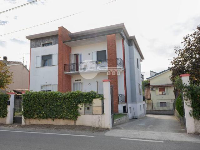 Appartamento in vendita a Gambara, Brescia