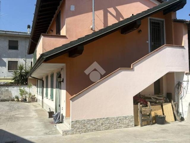 Appartamento in vendita a Gambara, Lombardia