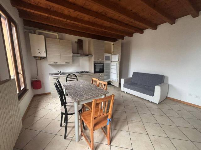 Appartamento in vendita a Gambara, Lombardia