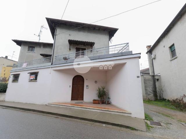 Appartamento in vendita a Gambara, Lombardia