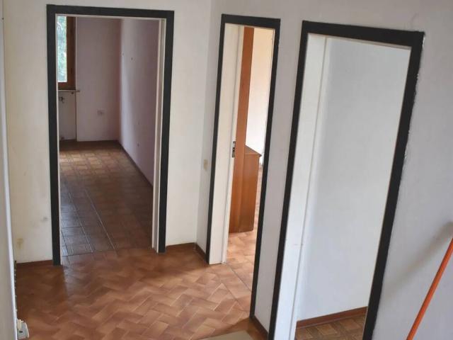 Appartamento in vendita a Gambassi Terme, Firenze
