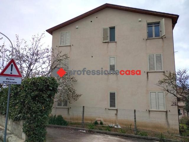 Appartamento in vendita a Gambatesa, Molise