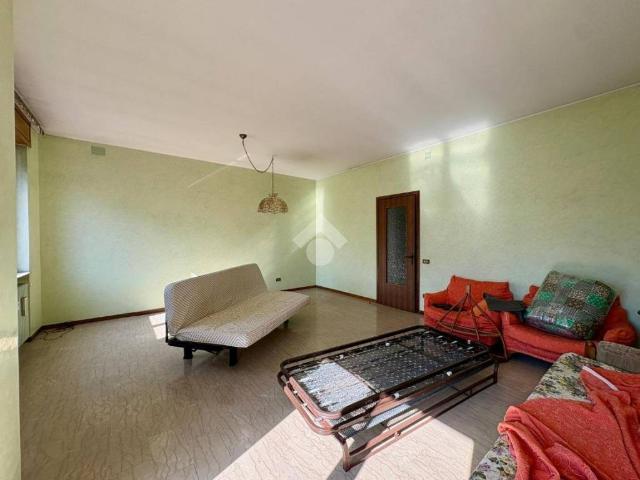 Appartamento in vendita a Gandino, Lombardia