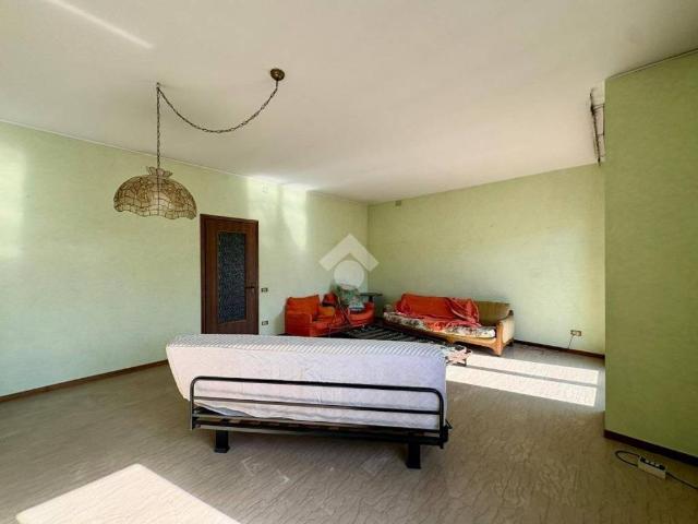 Appartamento in vendita a Gandino, Lombardia