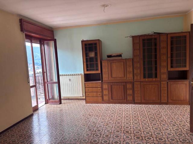 Appartamento in vendita a Gandino, Lombardia