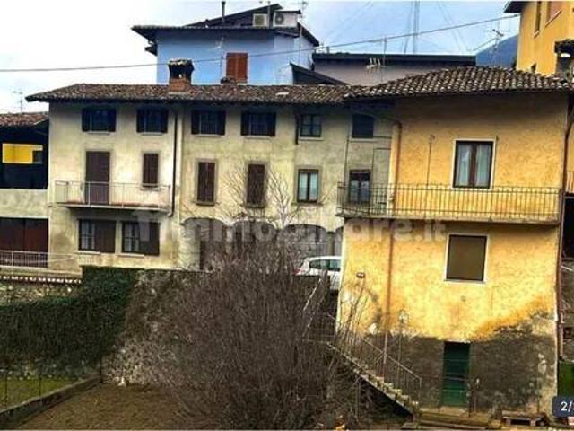 Appartamento in vendita a Cirano, Gandino