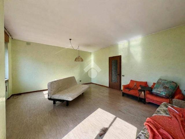 Appartamento in vendita a Gandino, Lombardia
