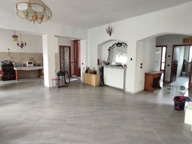 Appartamento in vendita a Piemonte, Novara