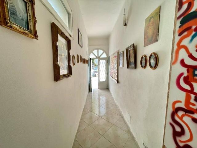 Appartamento in vendita a Garda, Veneto