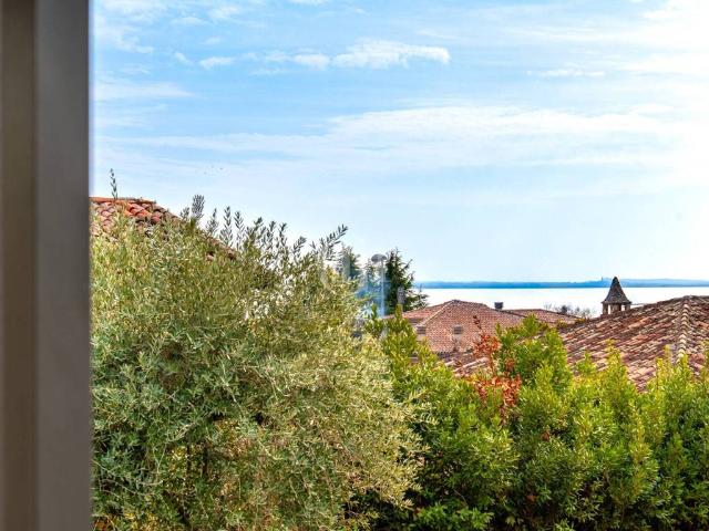 Appartamento in vendita a Garda, Veneto