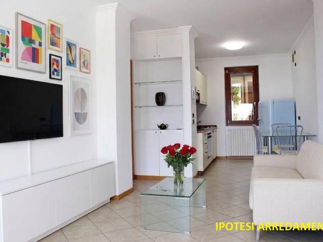 Appartamento in vendita a Comunità Montana Parco Alto Garda bresciano, Gardone Riviera