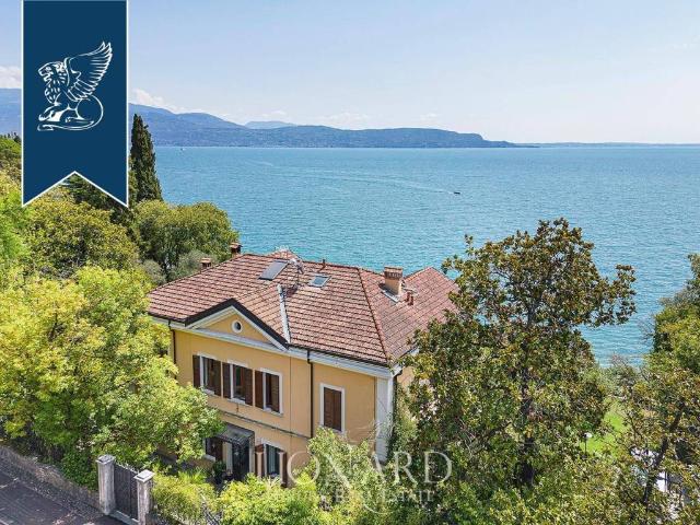 Appartamento in vendita a Comunità Montana Parco Alto Garda bresciano, Gardone Riviera