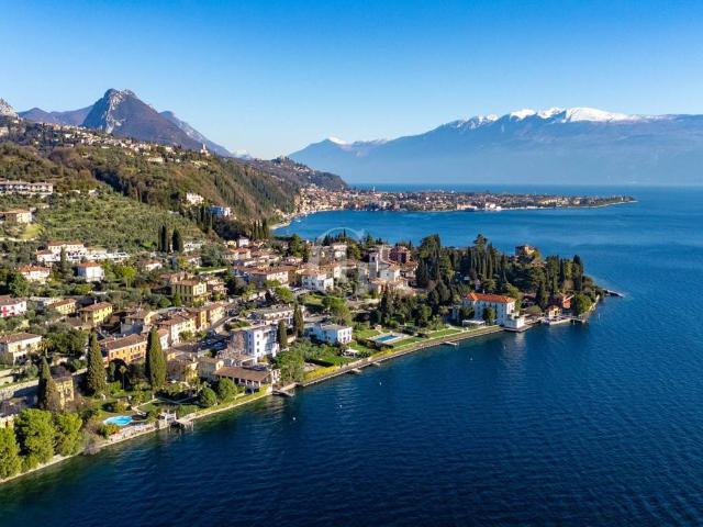Appartamento in vendita a Comunità Montana Parco Alto Garda bresciano, Gardone Riviera