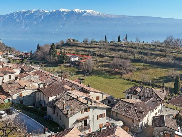 Appartamento in vendita a Comunità Montana Parco Alto Garda bresciano, Gargnano