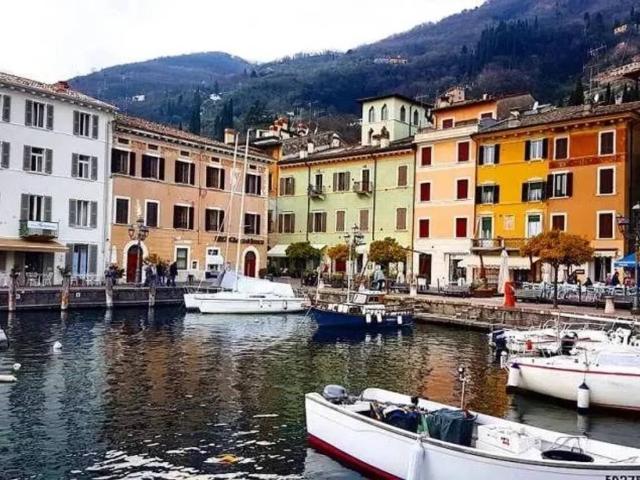 Appartamento in vendita a Comunità Montana Parco Alto Garda bresciano, Gargnano