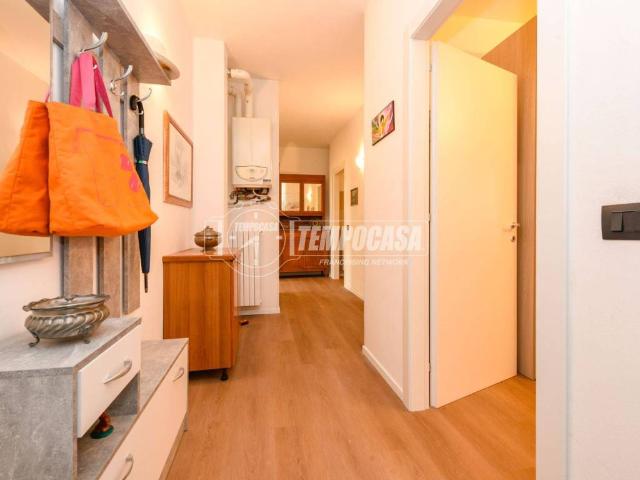 Appartamento in vendita a Comunità Montana Parco Alto Garda bresciano, Gargnano