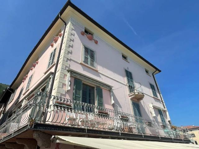 Appartamento in vendita a Comunità Montana Parco Alto Garda bresciano, Gargnano