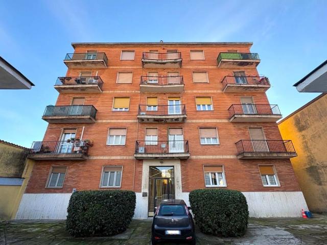 Appartamento in vendita a Garlasco, Lombardia