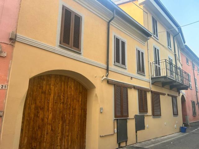 Appartamento in vendita a Garlasco, Lombardia