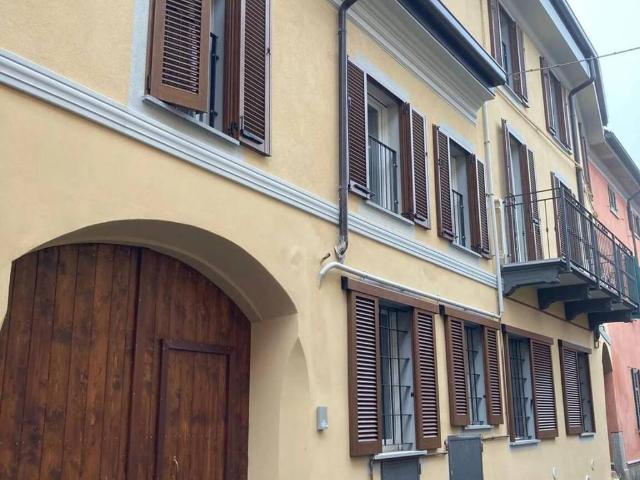 Appartamento in vendita a Garlasco, Lombardia
