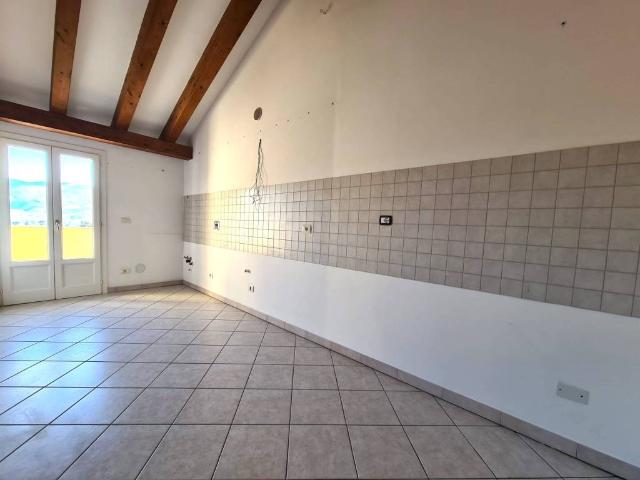 Appartamento in vendita a Garlenda, Liguria