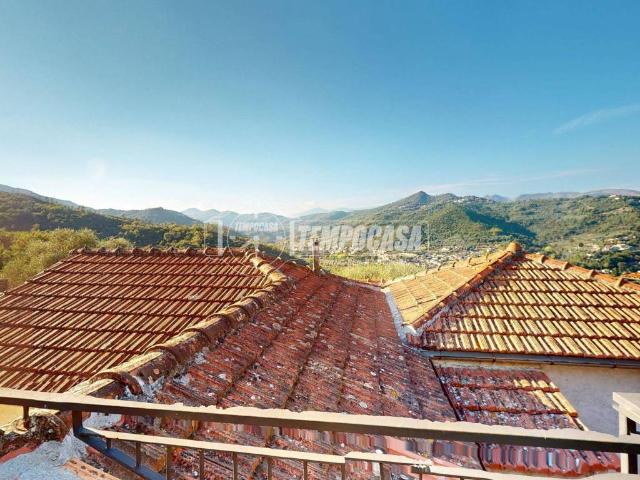 Appartamento in vendita a Garlenda, Liguria