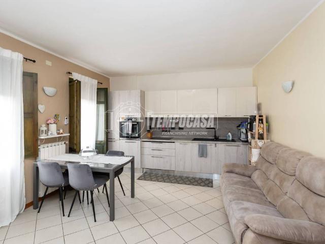 Appartamento in vendita a Gassino Torinese, Torino