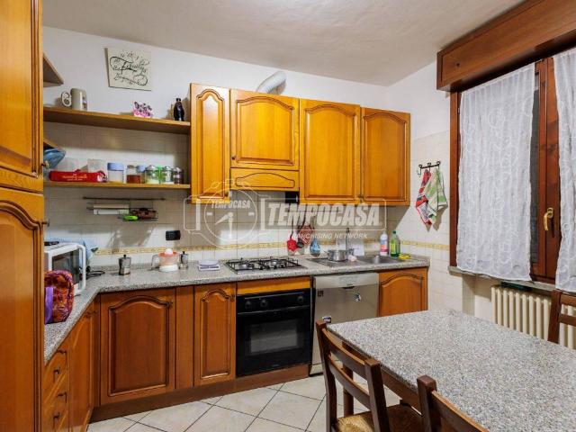 Appartamento in vendita a Val d’Enza, Re