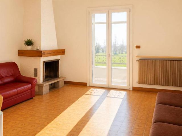 Appartamento in vendita a Val d’Enza, Re