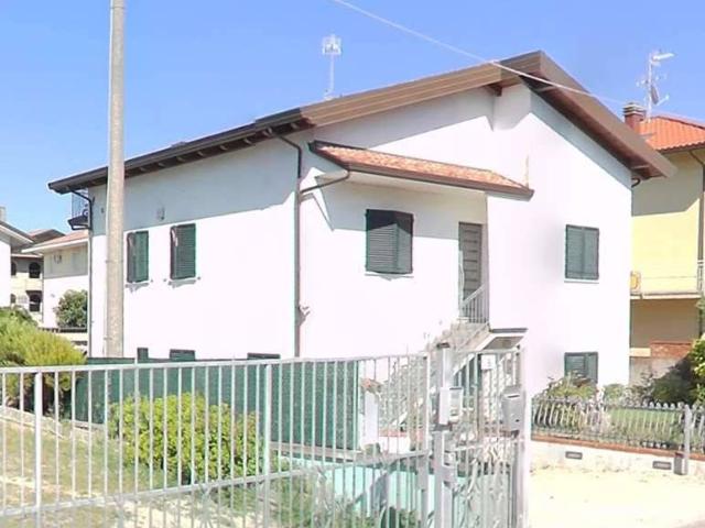 Appartamento in vendita a Gatteo a Mare, Gatteo