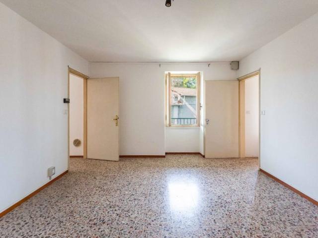 Appartamento in vendita a Gattico, Novara