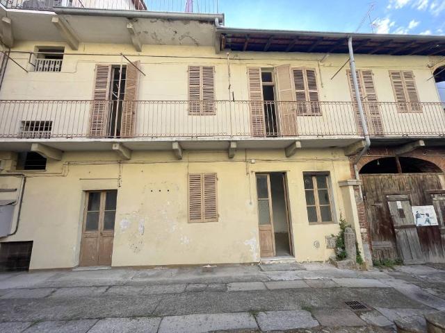 Appartamento in vendita a Gattinara, Vercelli