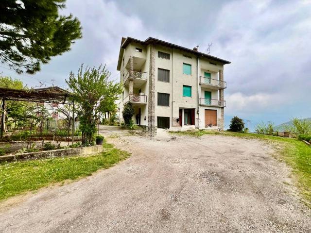 Appartamento in vendita a Gaverina Terme, Lombardia