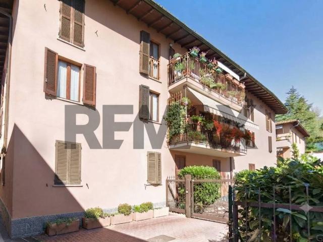 Appartamento in vendita a Voltorre, Gavirate