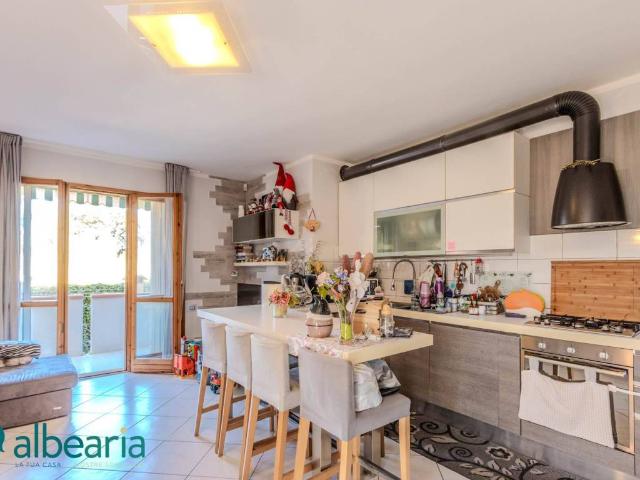 Appartamento in vendita a Bivio Di Ravi, Toscana